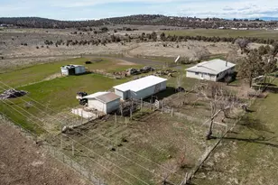 2748 NE Loucks Rd, Madras, OR 97741 - Photo 1