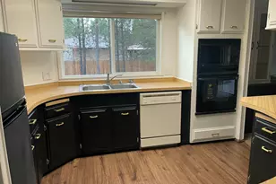 52555 Pine Dr, La Pine, OR 97739 - Photo 9