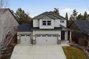 63264 NW Rossby St, Bend, OR 97703 - Photo 25