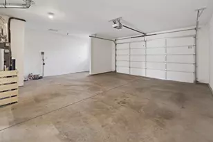 61115 Ambassador Dr, Bend, OR 97702 - Photo 39