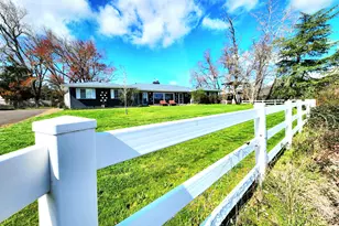 120 Hammel Rd, Eagle Point, OR 97524 - Photo 5