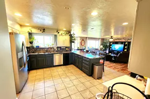 120 Hammel Rd, Eagle Point, OR 97524 - Photo 11