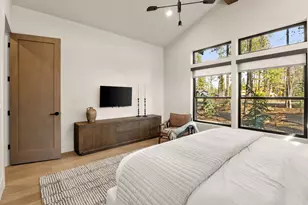 56350 Mirror Rock Loop, Bend, OR 97707 - Photo 29