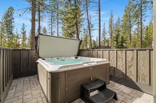56350 Mirror Rock Loop, Bend, OR 97707 - Photo 21
