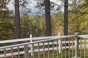 1284 Jaynes Dr, Grants Pass, OR 97527 - Photo 17