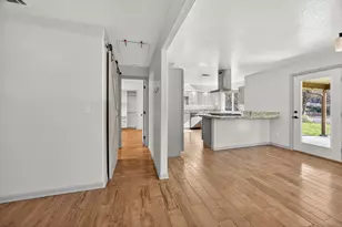 423 Fielder Ln, Grants Pass, OR 97526 - Photo 33