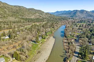 423 Fielder Ln, Grants Pass, OR 97526 - Photo 11