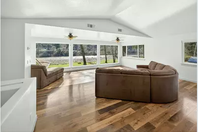 423 Fielder Lane, Grants Pass, OR 97526 - Photo 53