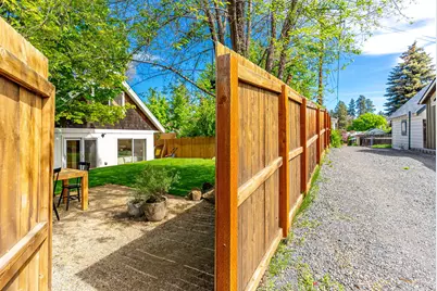 104 NW Congress Street, Bend, OR 97703 - Photo 71
