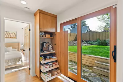 104 NW Congress Street, Bend, OR 97703 - Photo 13