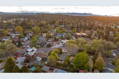 104 NW Congress Street, Bend, OR 97703 - Photo 83