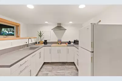 104 NW Congress Street, Bend, OR 97703 - Photo 57