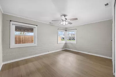 140 N 8th Street, Central Point, OR 97502 - Photo 21