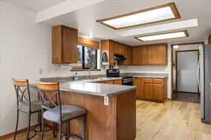 1422 Wineteer Ln, Grants Pass, OR 97527 - Photo 13