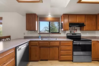 1422 Wineteer Lane, Grants Pass, OR 97527 - Photo 15