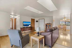 1422 Wineteer Ln, Grants Pass, OR 97527 - Photo 33