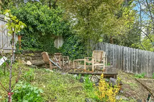 800 Ashland St, Ashland, OR 97520 - Photo 27