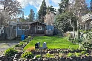 800 Ashland St, Ashland, OR 97520 - Photo 1