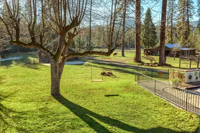 16547 Meadows Road, White City, OR 97503 - Photo 51