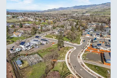 1259 Hagen Way, Ashland, OR 97520 - Photo 71