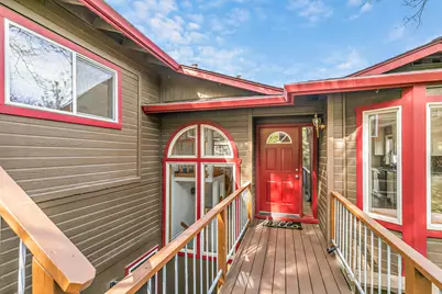 211 Glenview Drive, Ashland, OR 97520 - Photo 5