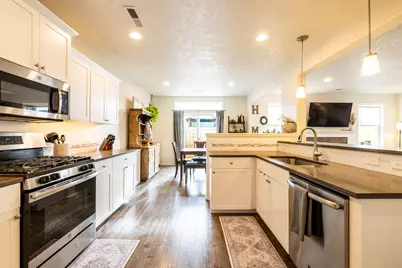 3738 SW Pumice Avenue, Redmond, OR 97756 - Photo 15