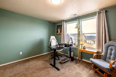 3738 SW Pumice Avenue, Redmond, OR 97756 - Photo 33