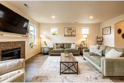 3738 SW Pumice Avenue, Redmond, OR 97756 - Photo 7