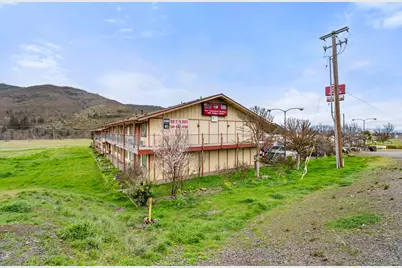 50 Lowe Road, Ashland, OR 97520 - Photo 3