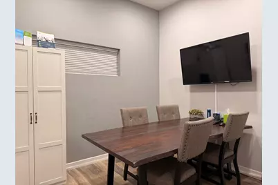 101 E Park Street, Grants Pass, OR 97527 - Photo 15