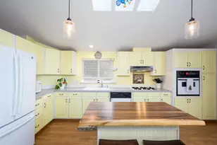 2552 NE Iris Way, Bend, OR 97701 - Photo 15