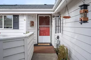 2552 NE Iris Way, Bend, OR 97701 - Photo 33