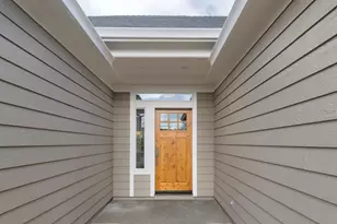 1868 SW Abilene Way, Grants Pass, OR 97526 - Photo 3