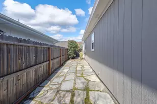 1868 SW Abilene Way, Grants Pass, OR 97526 - Photo 37