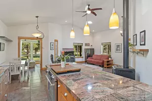 16844 Brenda Dr, Bend, OR 97707 - Photo 19