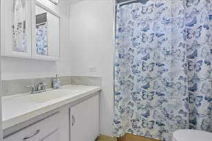 2252 Table Rock Rd, Medford, OR 97501 - Photo 11