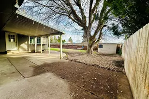 6276 Bryant Ave, Klamath Falls, OR 97603 - Photo 9