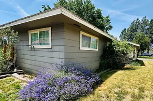 6276 Bryant Ave, Klamath Falls, OR 97603 - Photo 5