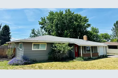 6276 Bryant Avenue, Klamath Falls, OR 97603 - Photo 1