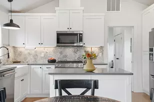 2777 NW High Lakes Loop, Bend, OR 97703 - Photo 17