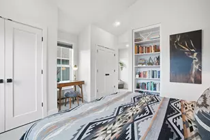 2777 NW High Lakes Loop, Bend, OR 97703 - Photo 21