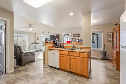 460 NW 21st Street, Redmond, OR 97756 - Photo 31