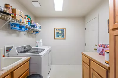 460 NW 21st Street, Redmond, OR 97756 - Photo 21