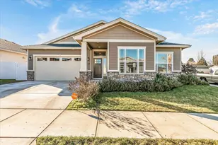 1189 Lindsey Ct., Central Point, OR 97502 - Photo 1