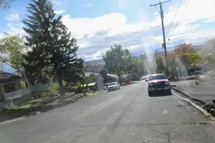 617 NW 5th St, Pendleton, OR 97801 - Photo 5