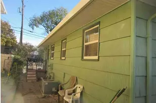 617 NW 5th St, Pendleton, OR 97801 - Photo 3