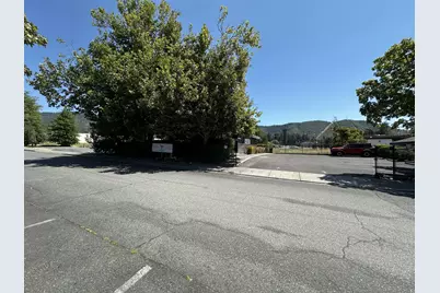 124 NW Midland Avenue #M, Grants Pass, OR 97526 - Photo 23