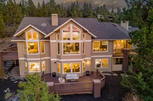 3345 NW Panorama Dr, Bend, OR 97703 - Photo 3