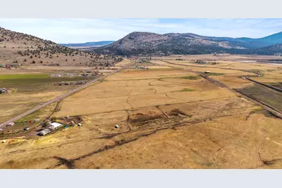 Highway 140 E #596670, Klamath Falls, OR 97603 - Photo 9