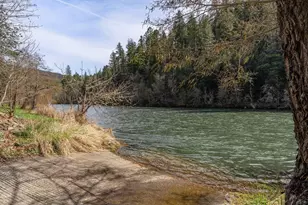 24990 Hwy 62, Trail, OR 97541 - Photo 5